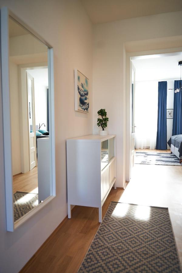 Trendy Apartment Zentral Gelegen Viena Exterior foto