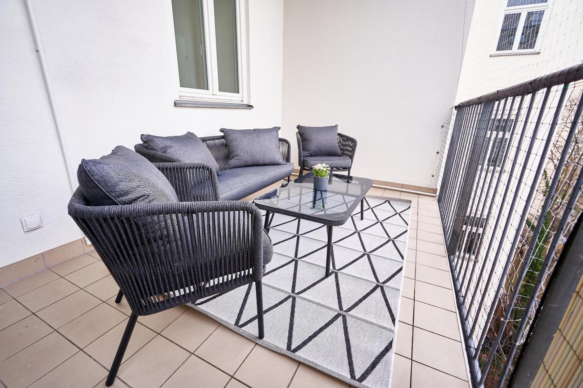 Trendy Apartment Zentral Gelegen Viena Exterior foto